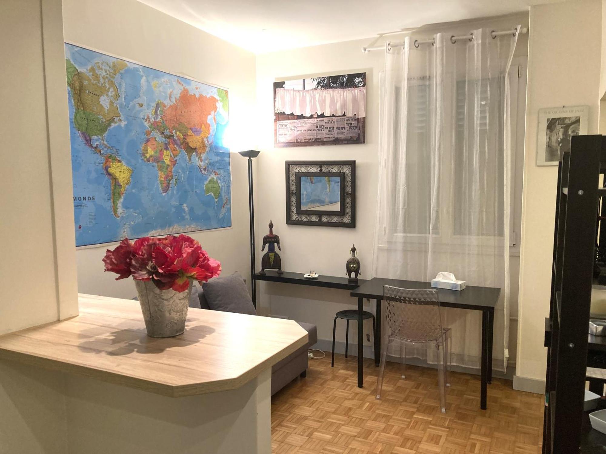 Apartment 2 P Proche T Eiffel R Garros Auteuil P Des Princes Seine Paris